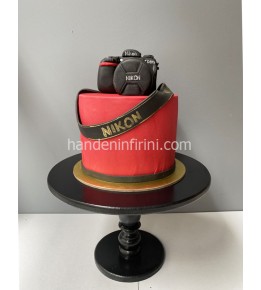 Nikon Fotoğraf Makinesi Pasta